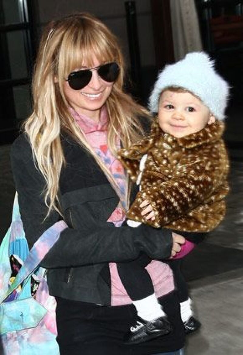 A catorce meses después de dar a luz a su primera hija Harlow Winter Kate, la actriz y modelo acaba de confirmar que ella y Joel Madden ya están esperando otro bebé.