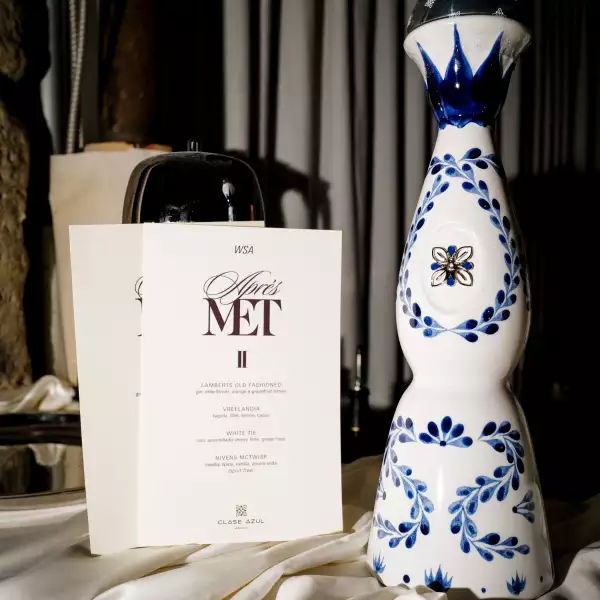 APRESMET 2: PRESENTED BY CARLOS NAZARIO, EMILY RATAJKOWSKI, FRANCESCO RISSO, PALOMA ELSESSER, RAUL LOPEZ, RENELL MEDRANO AND WSA