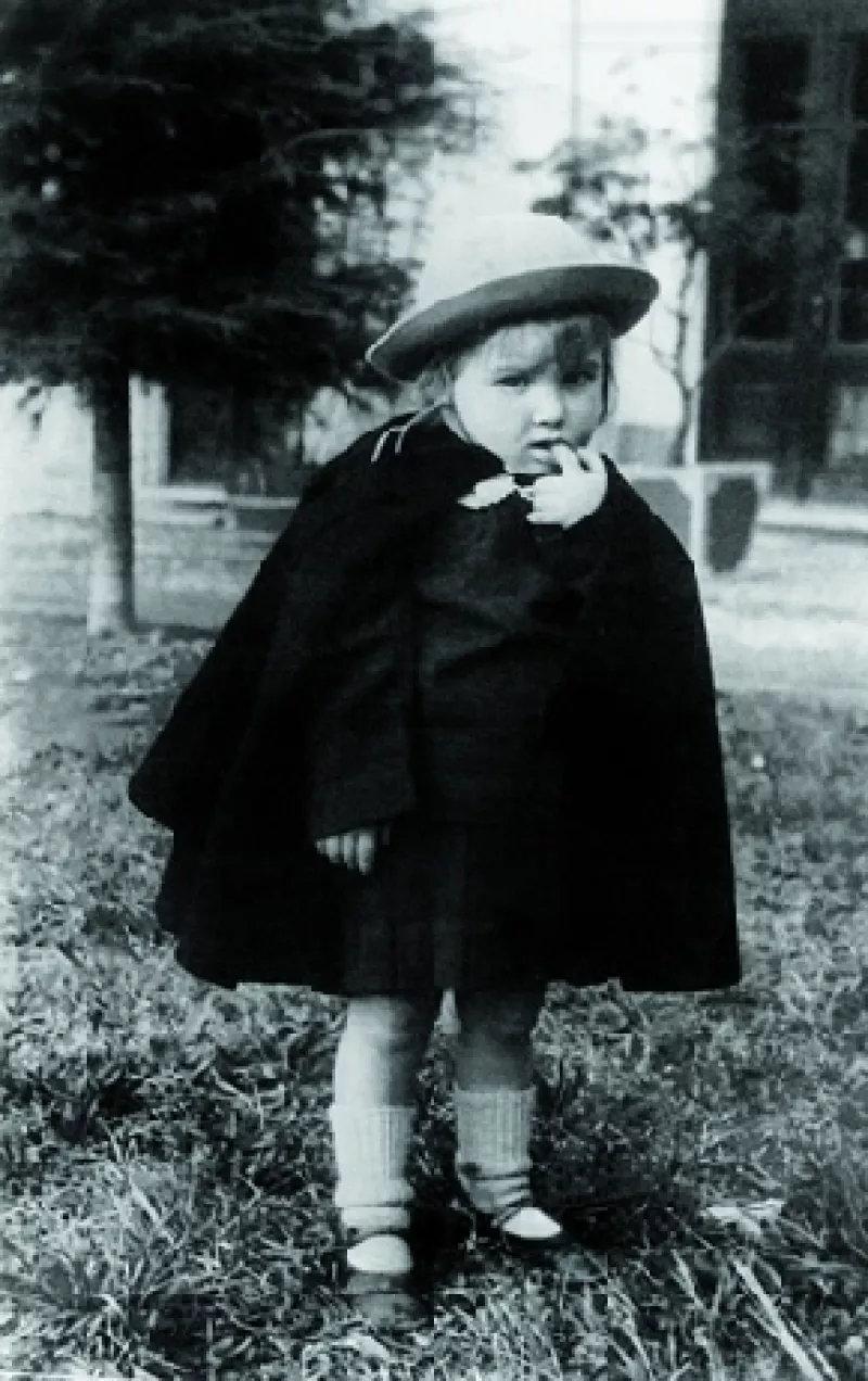 Luis Miguel trae sangre italiana y española por sus venas. Su mamá Marcella nació en Massa Carrara y su padre en Cádiz.