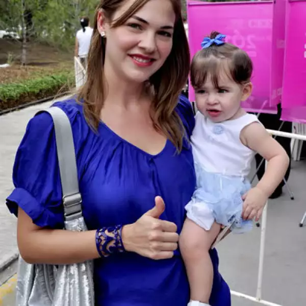 Lorena Rodríguez de Martínez y Melissa Martínez de Rodríguez