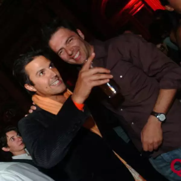 Billy Rovzar, Rodrigo Abed