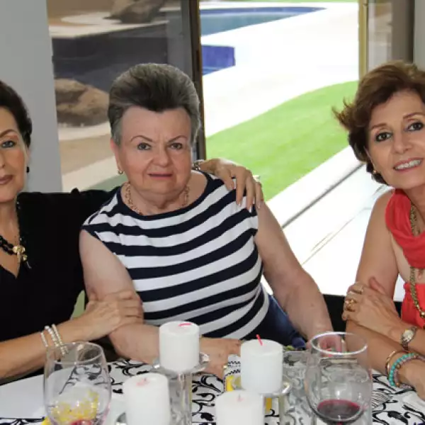 Chata Davalos,malu Aldrete y Pollyana Maisterra