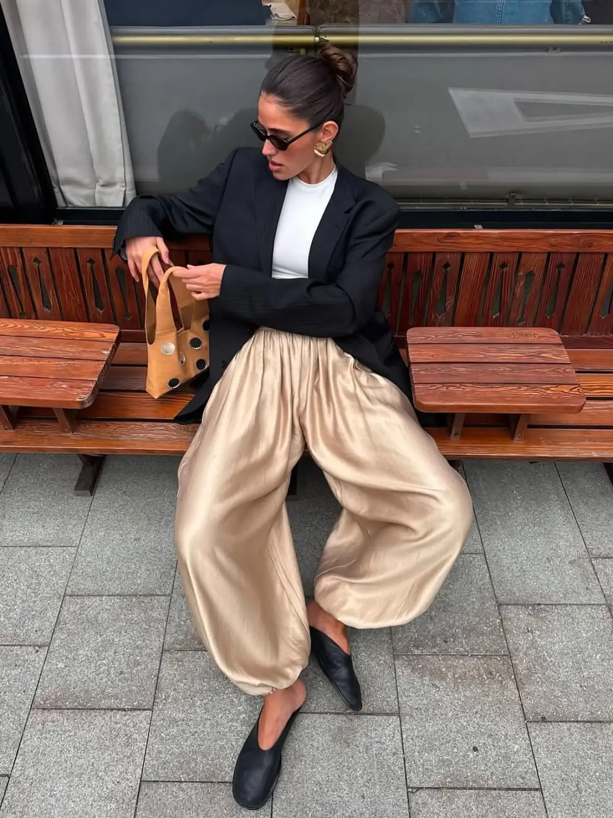 Pantalones satinados.jpg