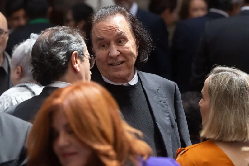 Invitados Informe