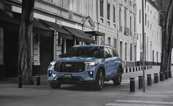 ford2.jpg