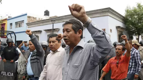 El líder de la CNTE aseguró que recurrió a recursos legales para evitar su detención ante la constante negativa a la reforma educativa.
