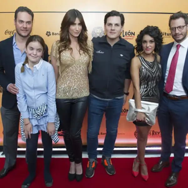 Pablo Valdes, Ana Villa Michel, Maria Jose Rojas, Francisco Moctezuma, Natalia Ricard y Paul Sirs.