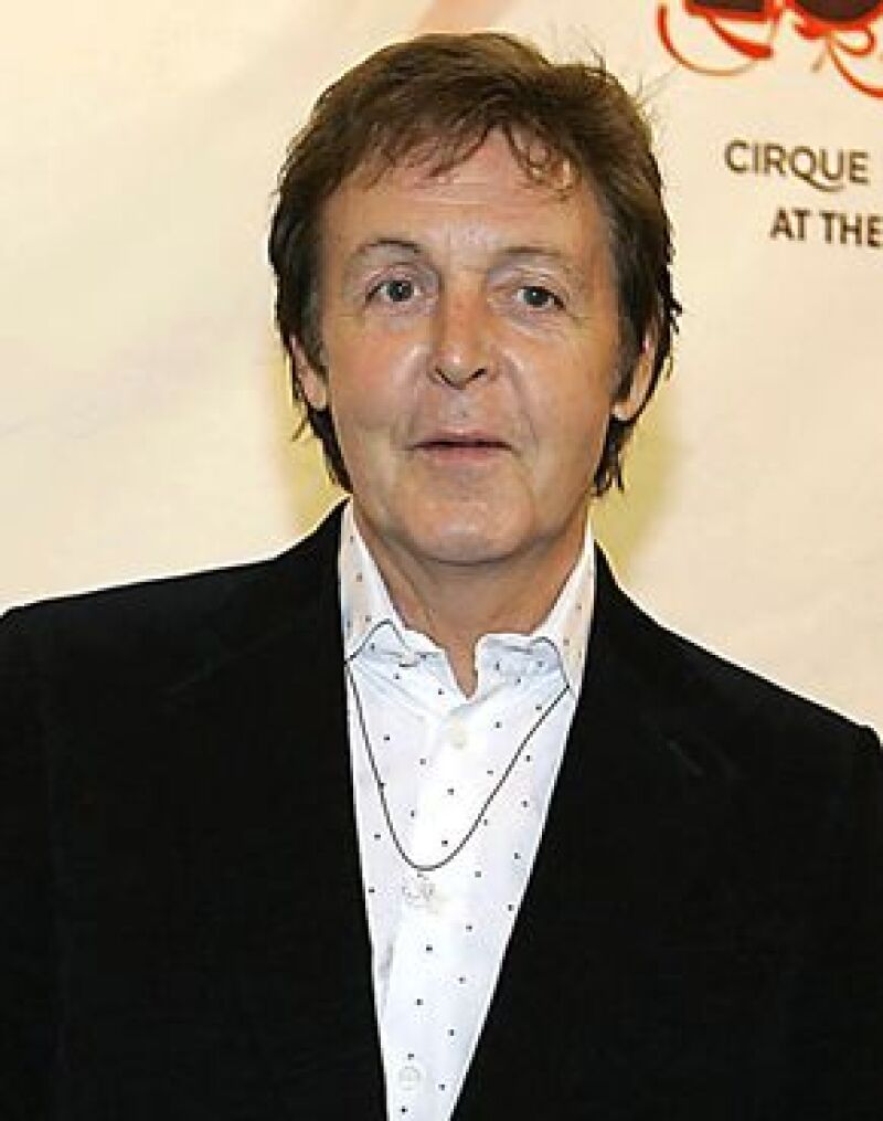 Fuentes cercanas al ex Beatle, señalan que podría llegar muy pronto al altar con su actual novia, Nancy Shevell.