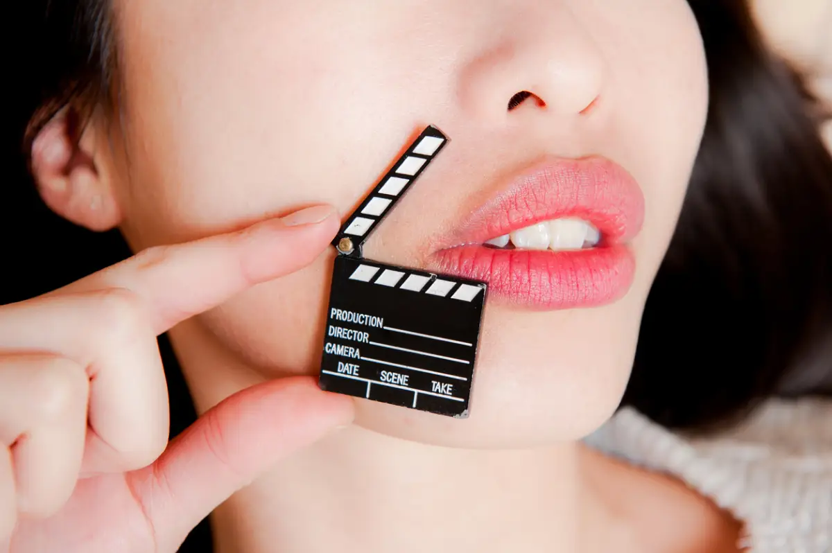 Consecuencias de ver pornografía y efectos en el cerebro y mente