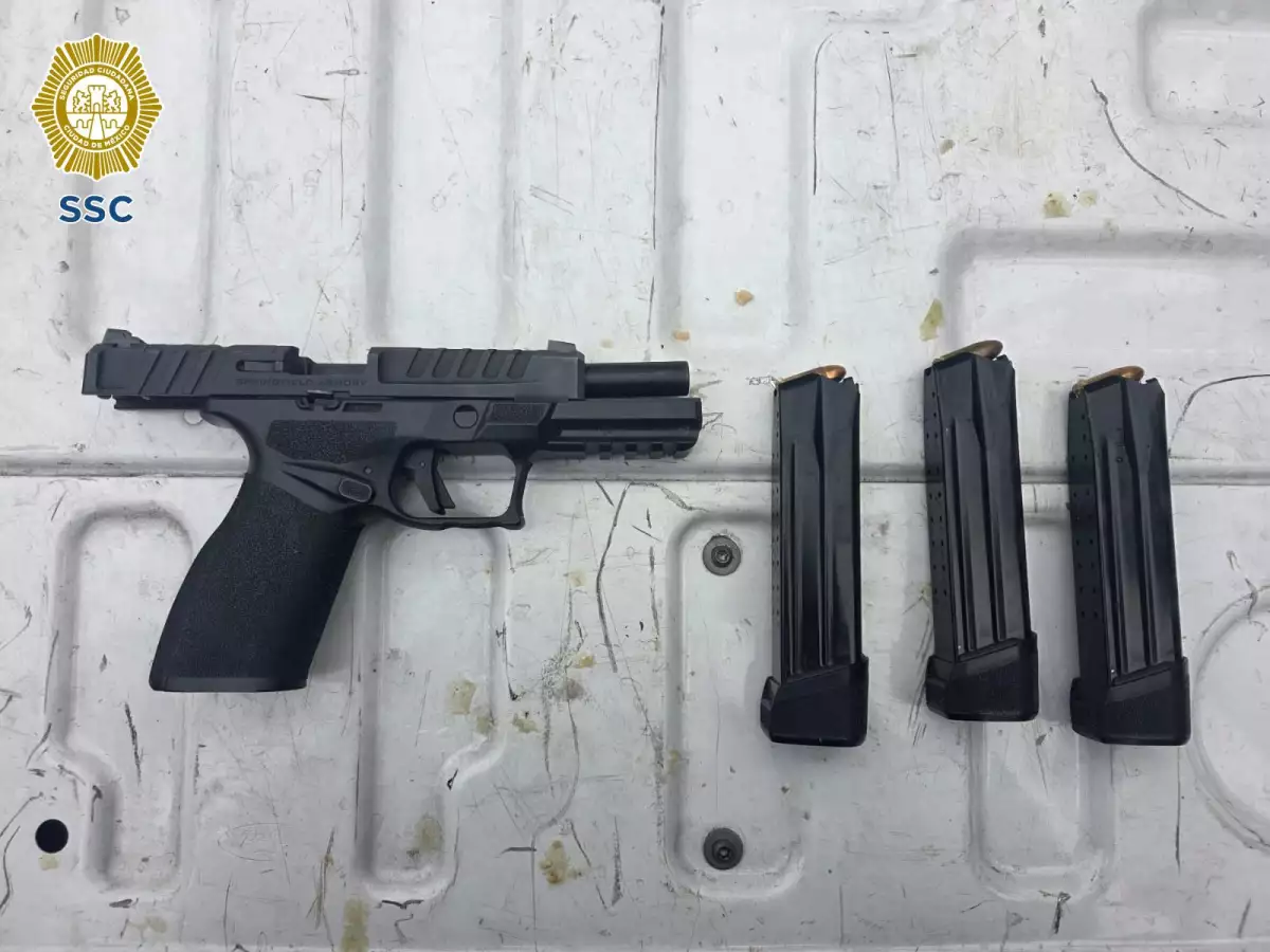 arma-fuego-detenido-metro-linea-9.jpeg