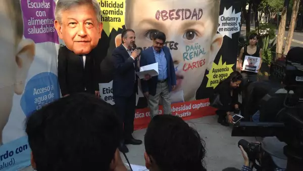 Actúa por la salud visita las casas de campaña de los presidenciables para exigir incluir en su agenda una política de combate a la obesidad y a la desnutrición. 