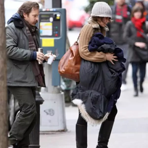 Maggie Gyllenhaal y Peter sarsgaard entraron a la obra Uncle Vanya en Nueva York.