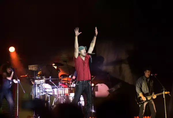 Con esta imagen el cantante agradeció el apoyo que ha recibido de sus fans.