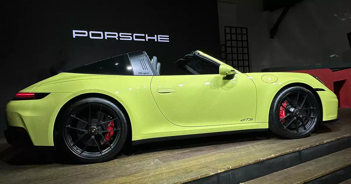 Porsche lanza 911 Carrera GTS 2025 en México con más potencia y cero turbo-lag: precio y versiones