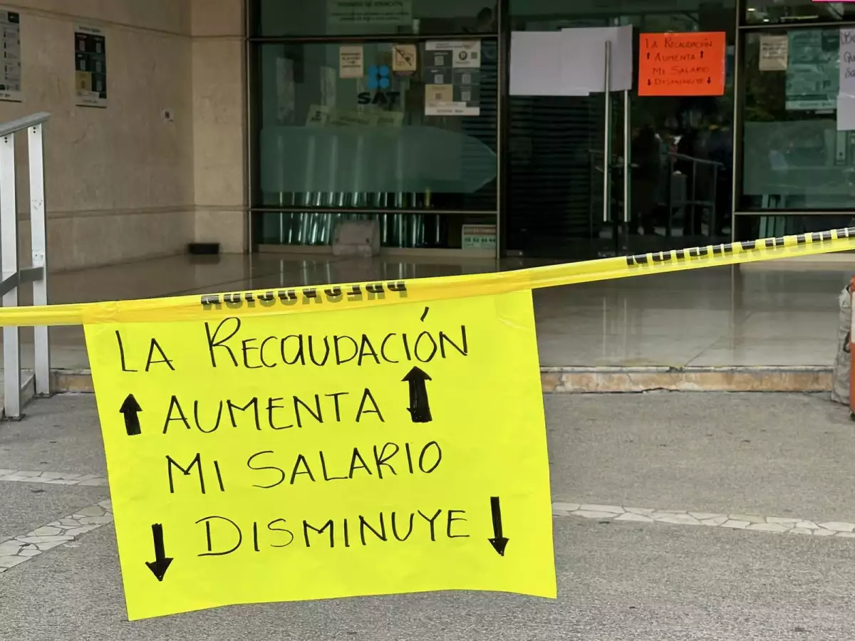 ¿Hay paro nacional en el SAT? Trabajadores inician protesta de "brazos caídos"