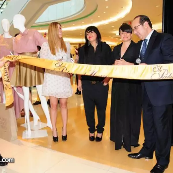 Julia Franco,Renata Franco