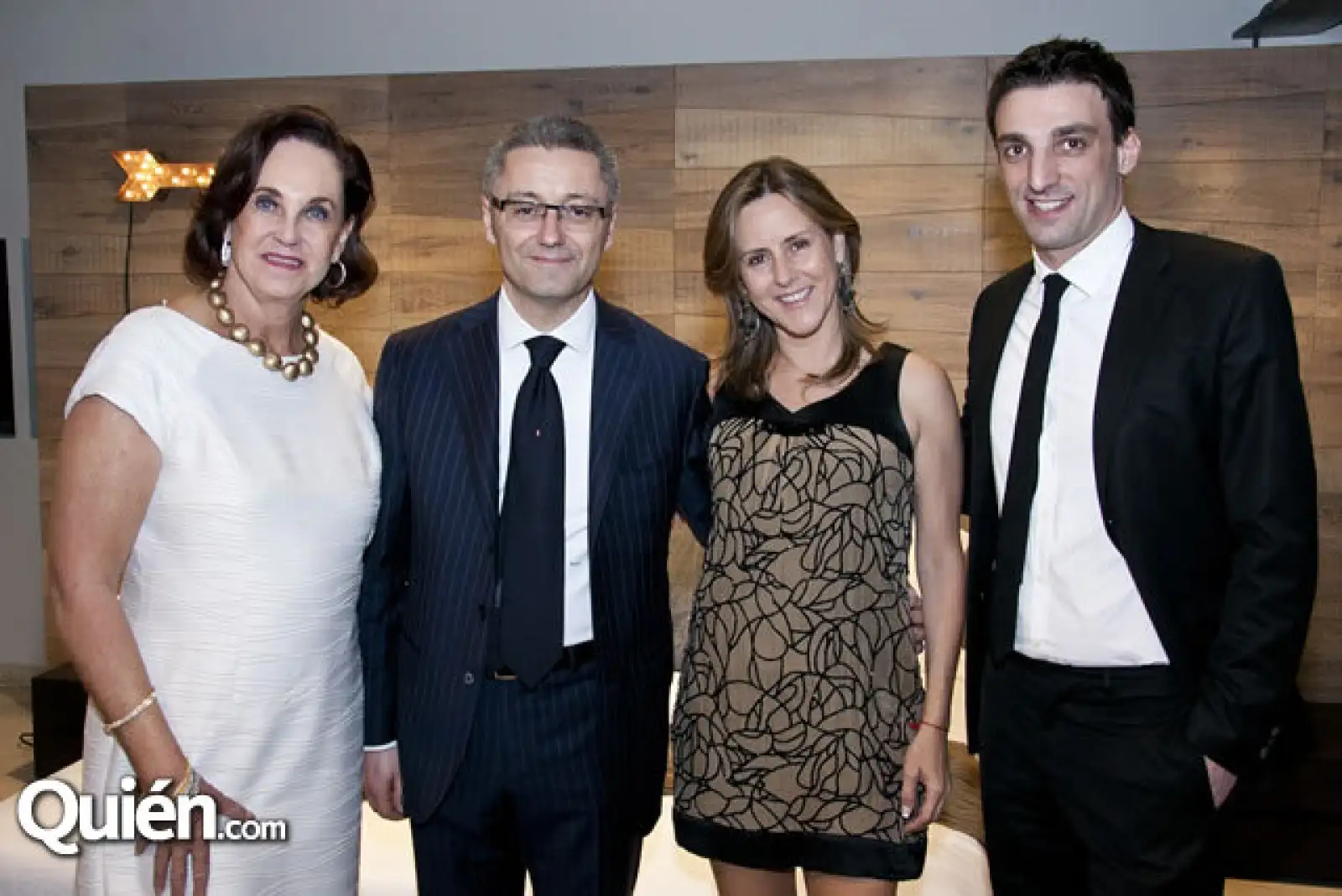 Ericka Hagsater,Giovanni del Vecchio,Paty Zamacona y Antonio Marinoni