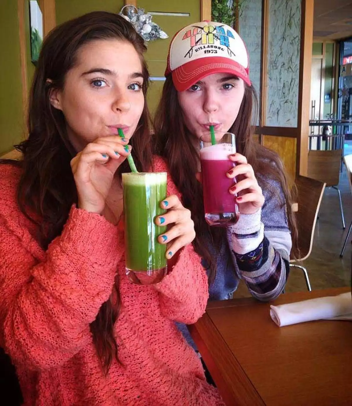 Las Youtubers revelan lo que comen en sus videos y en su blog.