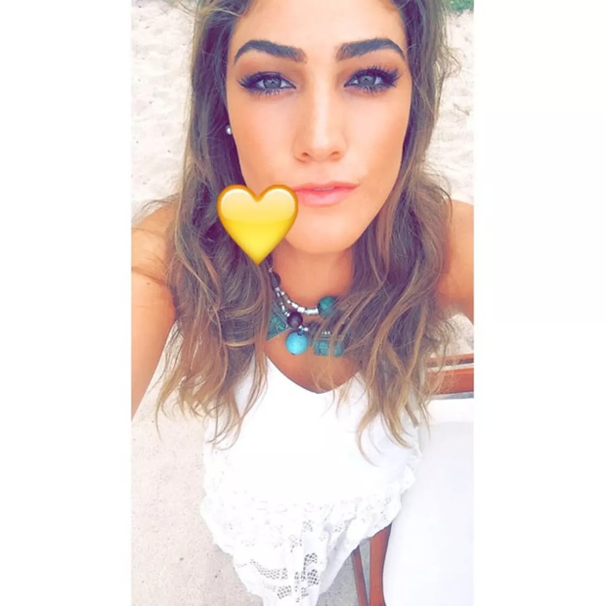 "Ser una persona bonita es ser honesta y bondadosa, lo de adentro se refleja afuera"