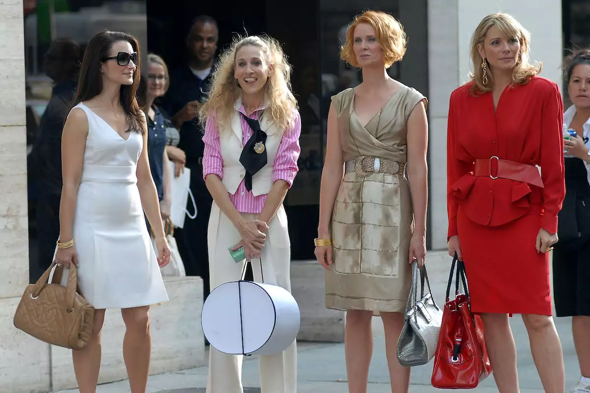 Kristin Davis, Sarah Jessica Parker, Cynthia Nixon and Kim Cattrall on Location for "Sex and the City: The Movie" - September 21, 2007