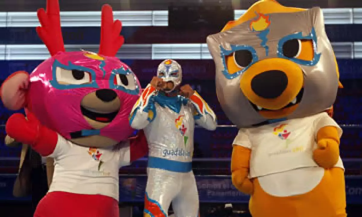 Por ser un ícono mexicano en el mundo, una máscara se unió a la lista de recuerdos en los Juegos Panamericanos Guadalajara 2011. (Foto: Notimex)