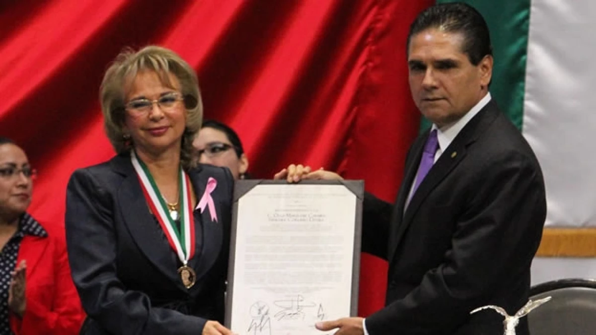 olga sanchez cordero, medalla eduardo neri, camara de diputados, silvano aureoles