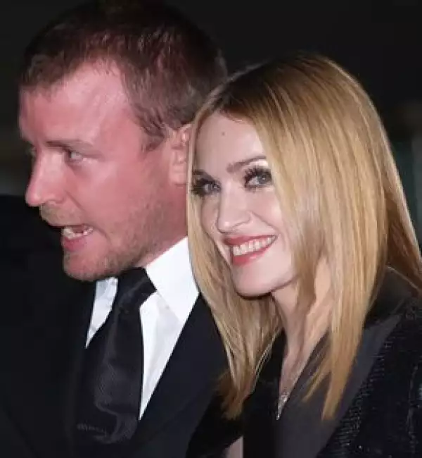 Algunos afirman que la Reina del Pop agendaba sus encuentros sexuales con Guy Ritchie y que éstos estaban sujetos a estrictos horarios.