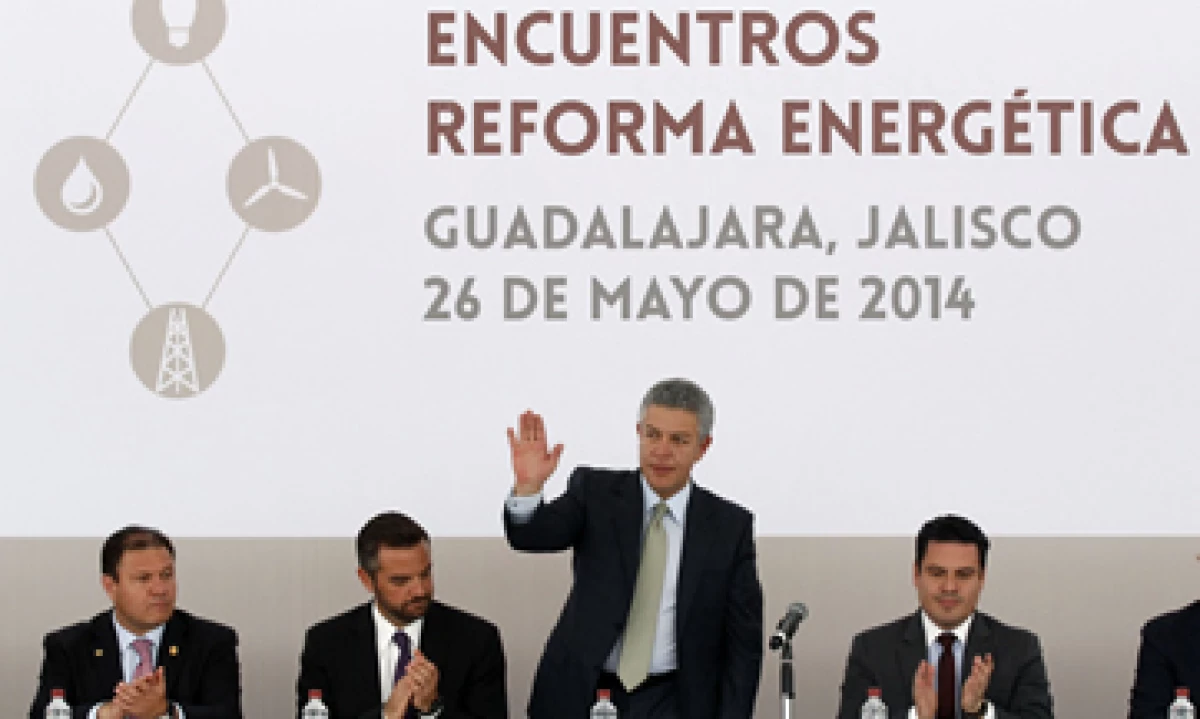 El senador dijo que las fechas acordadas para el extraordinario habían sido entre el 23 y 28 de junio. (Foto: Notimex)