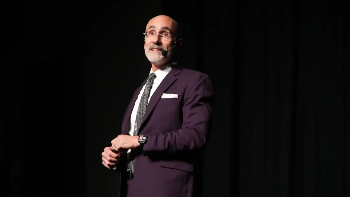 Arthur Brooks, prestigioso escritor y académico de la Escuela de Negocios de Harvard.
