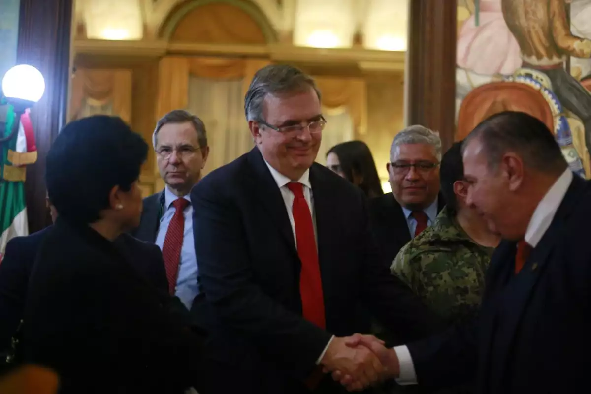 ebrard-consules