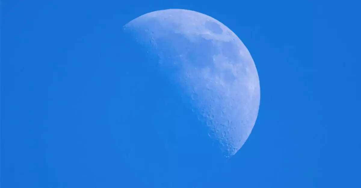 Superluna de octubre 2025: ¿cuándo es y cómo ver la luna de la Cosecha? 