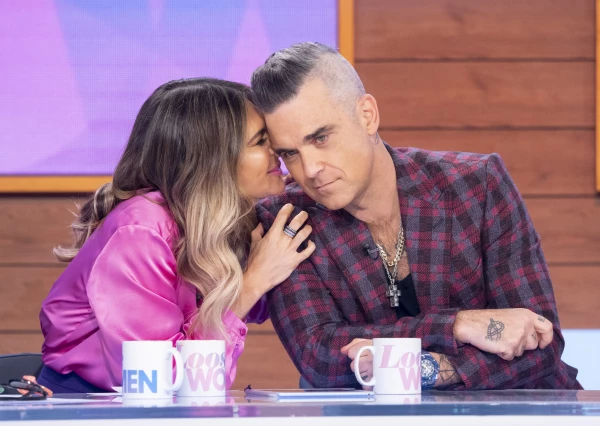 Robbie Williams y Ayda Field