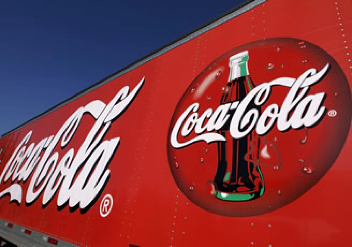 Arca, parte de Coca-Cola, opera plantas embotelladoras en México, Argentina y Ecuador y tiene un negocio de bocadillos salados. (Foto: AP)