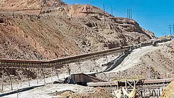 El flujo operativo de Grupo México creció 21.6%, a 1,395.1 mdd (Foto: Bloomberg)