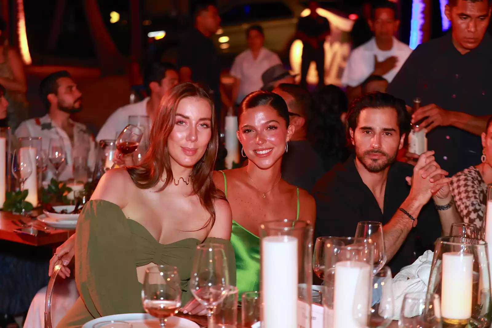 María Zimmer, Eugenia Rodríguez y José Cuervo 