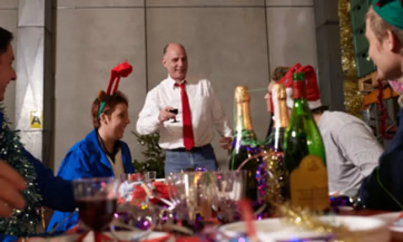 Si vas a subir una foto a las redes sociales sé prudente con su contenido.  (Foto: Getty Images)