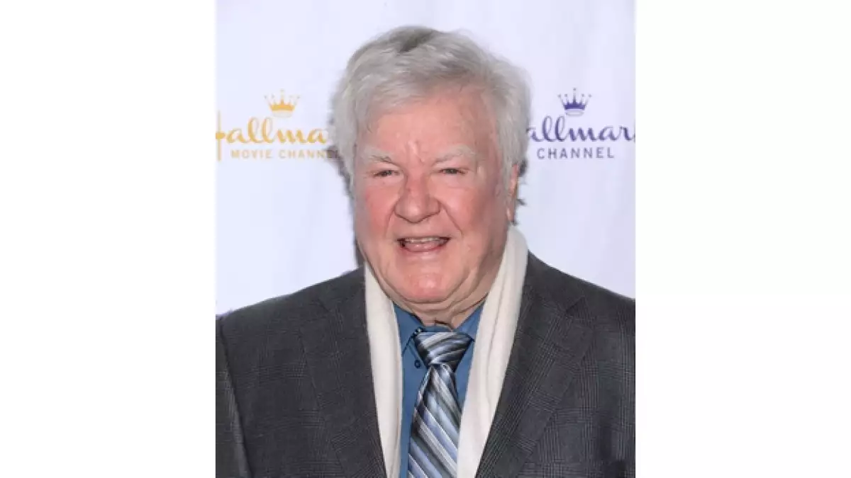 james best los dukes de hazzard