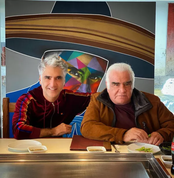 Alejandro y Vicente Fernández