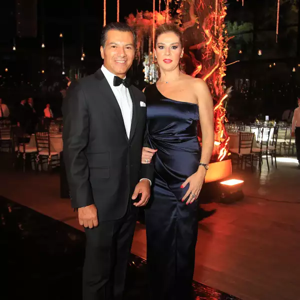 Emerit Sekely y Barbra Joyce