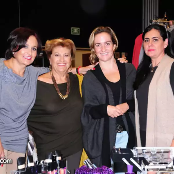 Gaby Vergara,Bertha Vergara,Ale Borrego,Claudia de Haua