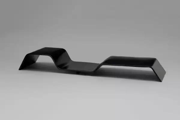 Oscar Niemeyer. Mesa baja "Modulo"