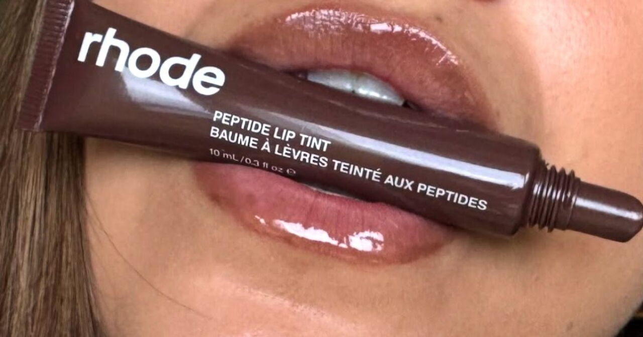 El brown lipstick está de regreso y lo amamos