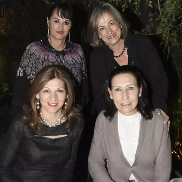Doris Orozco, Mirna Brajcich, Graciela Madrigal y Lorenza de la Peña