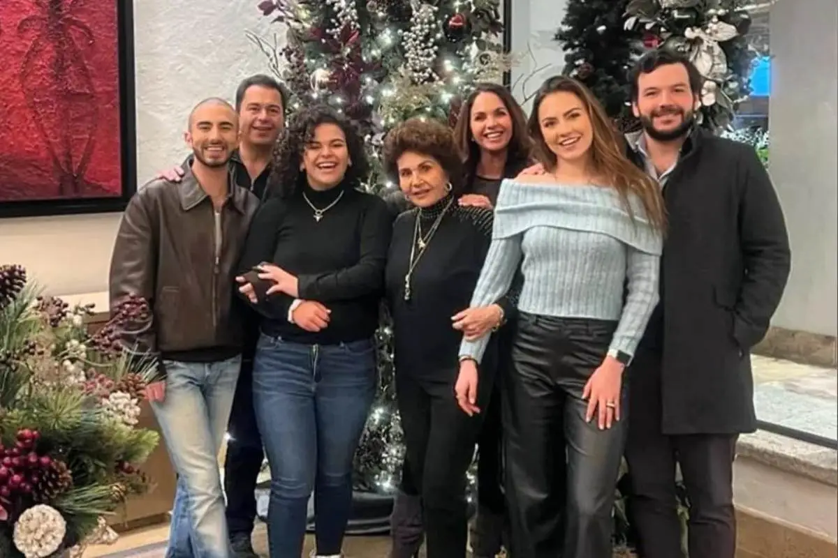 lucero-familia.jpg