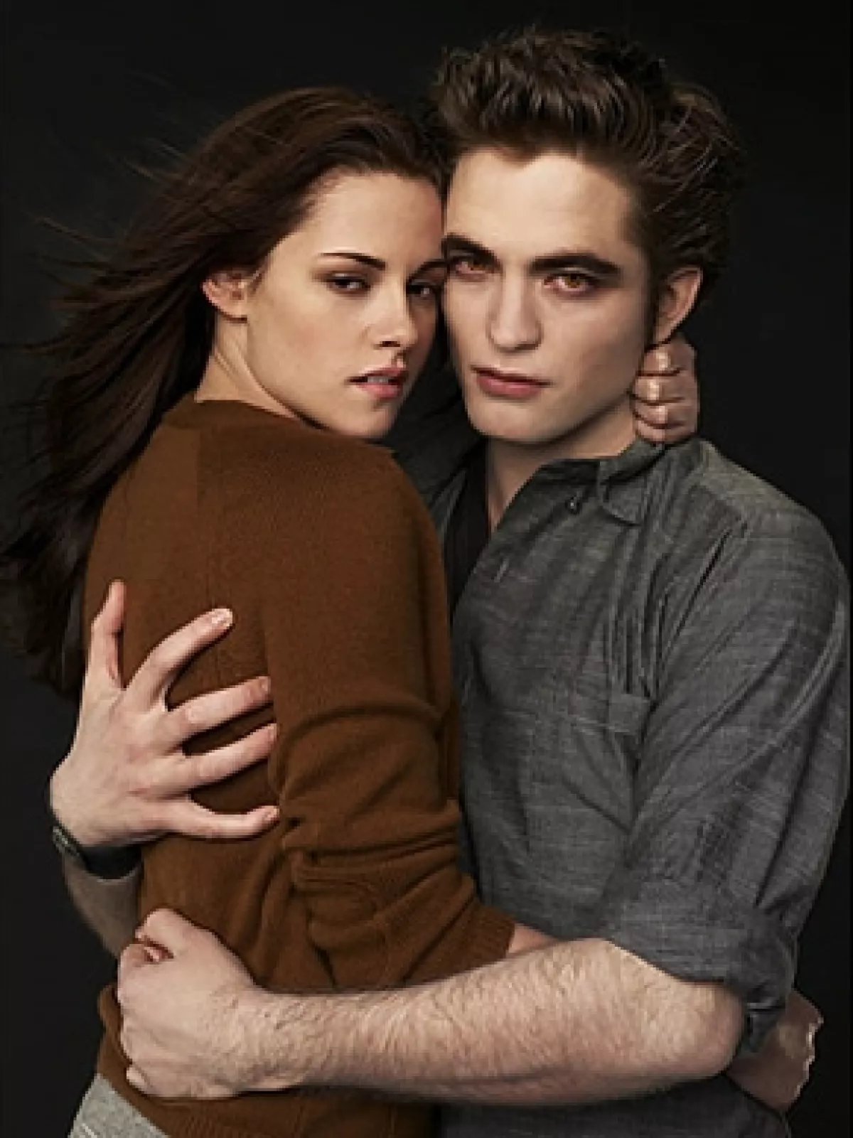 En Luna Nueva el amor entre Bella y Edward es puesto a prueba.