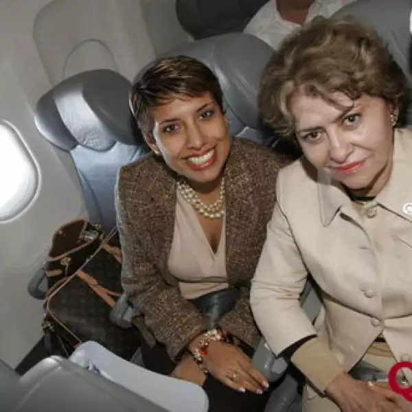 Irma Figueroa, Mónica Reyes