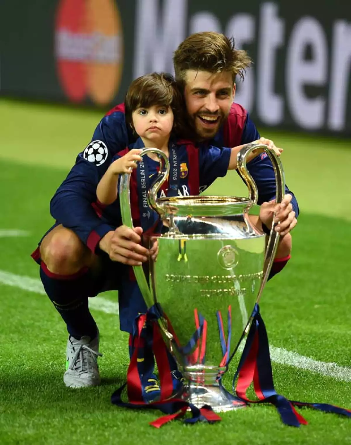 En veces anteriores, Milan ha celebrado con su papá sus victorias, sin embargo, en esta ocasión no fue así.