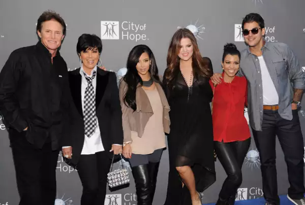 Por el momento, Caitlyn permitirá que sus hijos e hijastros la sigan llamando Bruce.