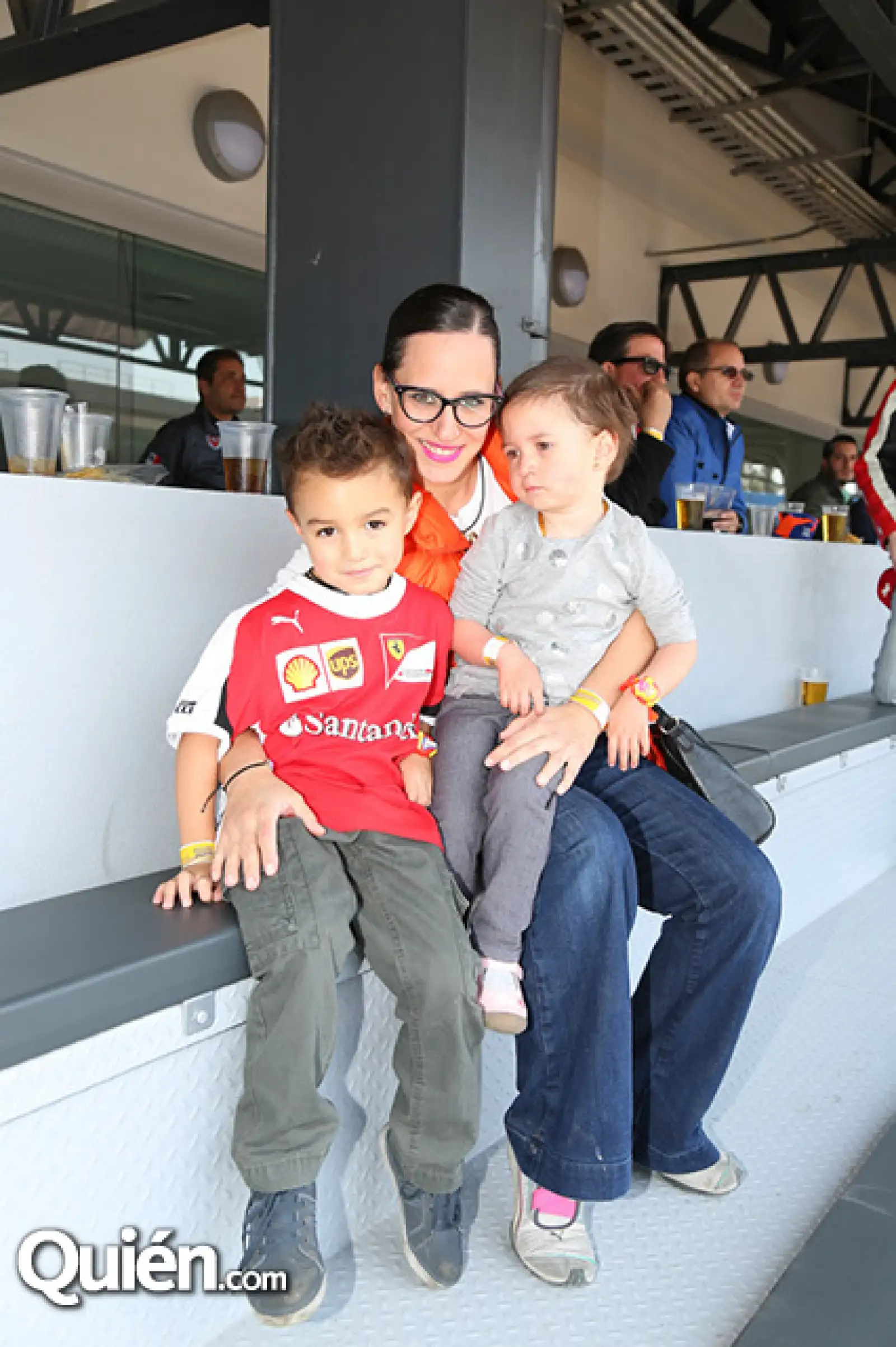 María, Roberto y Priscila Gutiérrez