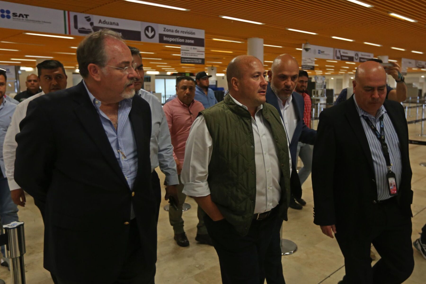Alfaro Alerta Que 400 Personas Son Potencial Riesgo De Contagio En Jalisco